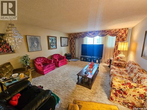 7 320 13Th Avenue Ne, Swift Current, SK 