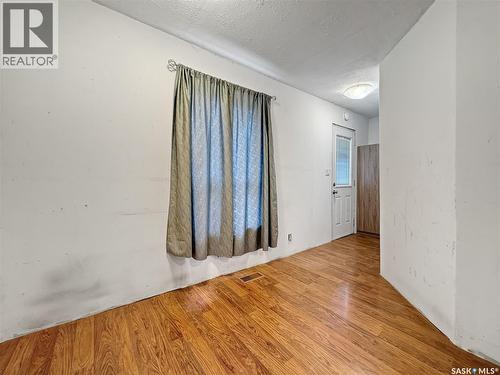 112 Main Street, Harris, SK 
