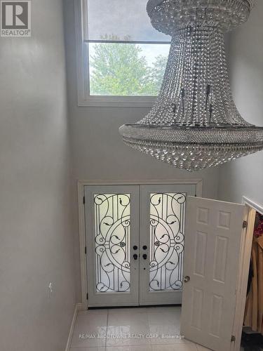 UPPER - 14 CHARCOAL DRIVE , Toronto, Ontario M1C 3V1 2