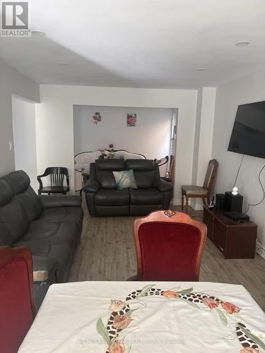 UPPER - 14 CHARCOAL DRIVE , Toronto, Ontario M1C 3V1 3