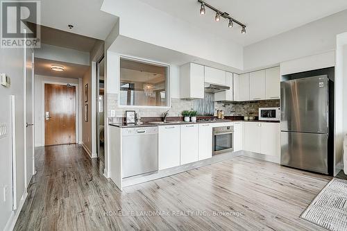 3103 - 375 KING STREET W , Toronto, Ontario M5V 1K1 4