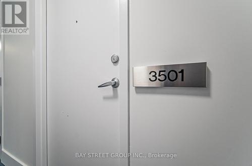 3501 - 10 NAVY WHARF COURT , Toronto, Ontario M5V 3V2 2