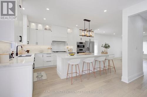 193 Teddington Place, Burlington, ON 