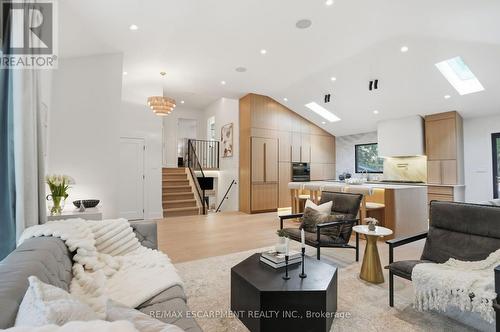 345 Rankin Drive, Burlington, ON 