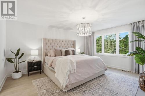345 Rankin Drive, Burlington, ON 
