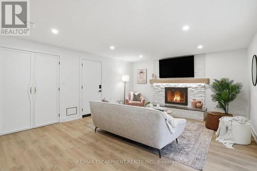 345 Rankin Drive, Burlington, ON 