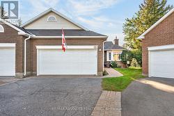 12 OYSTER BAY COURT Ottawa, ON K2S 1H3