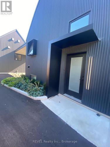 UNIT 2 - 5361 VALLEY WAY , Niagara Falls (Cherrywood), Ontario L2E 1X5 4