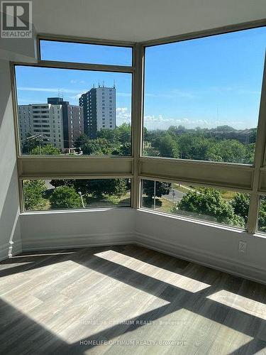 701B - 3231 EGLINTON AVENUE E , Toronto, Ontario M1J 3N5 5