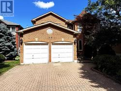 46 LAGANI AVENUE Richmond Hill, ON L4B 3C7
