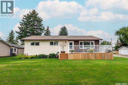 301 9Th Street E, Wynyard, SK 