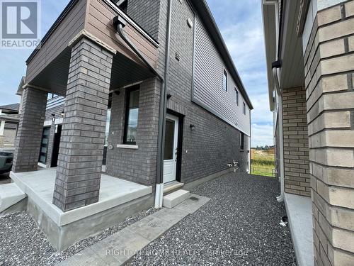 # B - 60 DEBOIS STREET , Kawartha Lakes, Ontario K9V 6A9 2