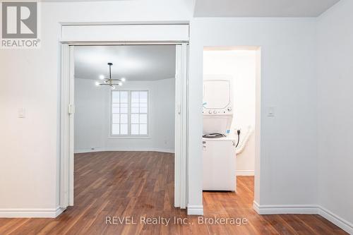 MAIN - 4762 KINCAID PLACE , Niagara Falls (Downtown), Ontario L2E 1C5 5
