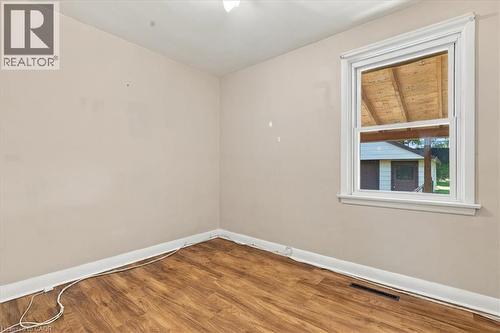 327 Highland Road E, Kitchener, ON 