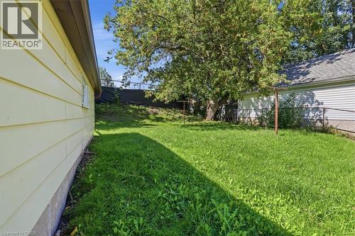 327 Highland Road E, Kitchener, ON 