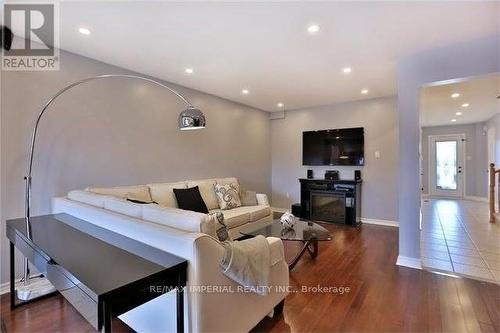 344 RIVERSTONE DRIVE , Oakville, Ontario L6H 7M3 5