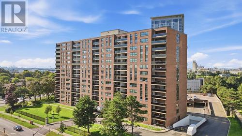 1103 - 4 LISA ST. STREET  Brampton, ON L6T 4B6