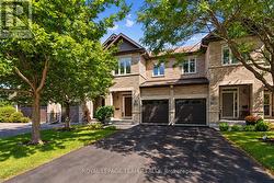 1196 TISCHART CRESCENT  Ottawa, ON K2T 0G7