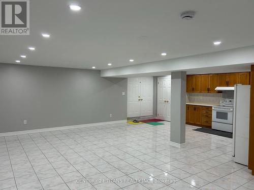 BSMT - 41 WESTCROFT DRIVE , Toronto, Ontario M1E 3A2 4