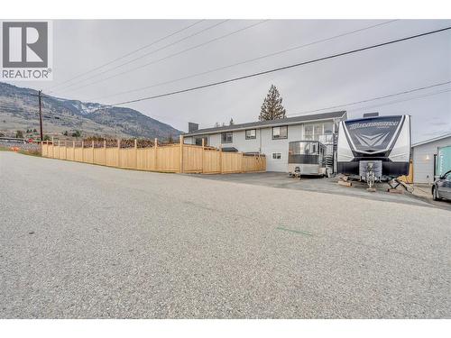386 Road 11 Road  Oliver, BC V0H 1T1