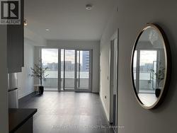 1209 - 105 ONEIDA CRESCENT S Richmond Hill, ON L4B 0H6