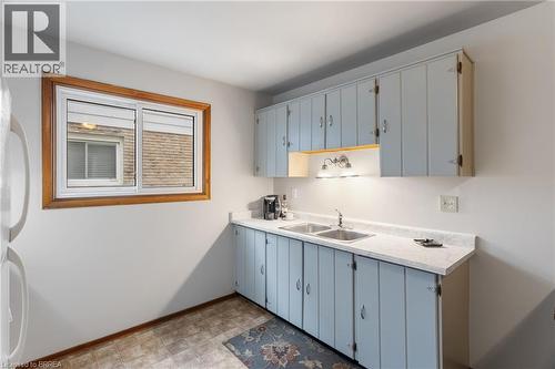 18 Oakhill Drive Unit# 12B, Brantford, ON 