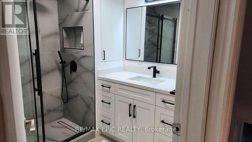3389 Kelowna Court, Mississauga, ON 