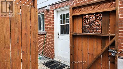 3389 Kelowna Court, Mississauga, ON 