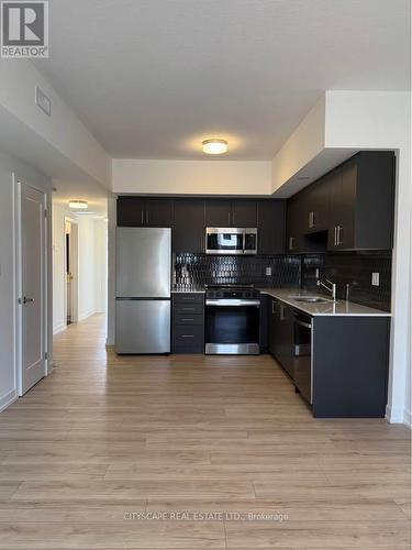 66 - 940 ST DAVID STREET N , Centre Wellington, Ontario N1M 2W3 2