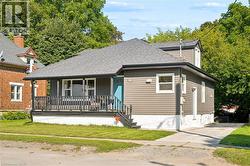 408 BREITHAUPT Street  Kitchener, ON N2H 5H9