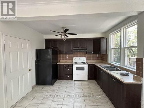 2 - 3432 BATHURST STREET , Toronto, Ontario M6A 2C2 5