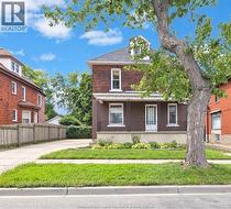 231 GLADSTONE Unit# 1 Windsor, ON N9A 2P6