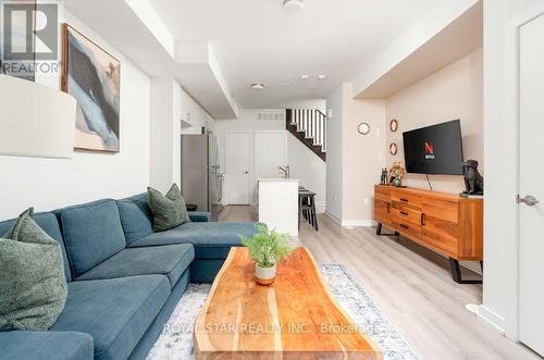 202 - 3562 CONOLIAL DRIVE , Mississauga, Ontario L5L 5R9 4
