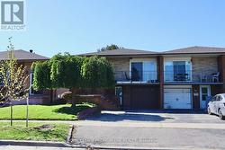 26 ROYAL SALISBURY WAY  Brampton, ON L6V 3J6