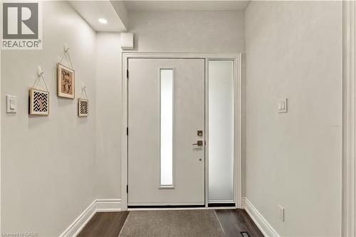 2390 Sinclair Circle, Burlington, ON 