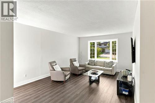 2390 Sinclair Circle, Burlington, ON 