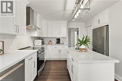 2390 Sinclair Circle, Burlington, ON 