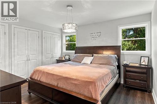 2390 Sinclair Circle, Burlington, ON 