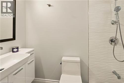 2390 Sinclair Circle, Burlington, ON 