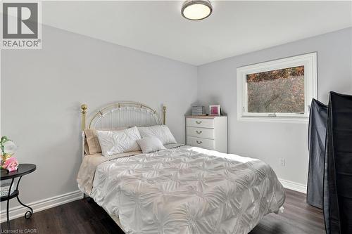 2390 Sinclair Circle, Burlington, ON 