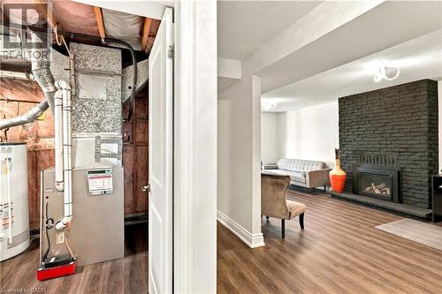 2390 Sinclair Circle, Burlington, ON 