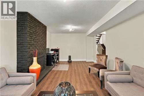 2390 Sinclair Circle, Burlington, ON 