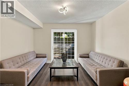 2390 Sinclair Circle, Burlington, ON 