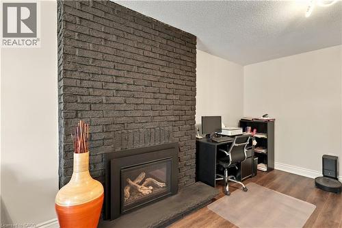 2390 Sinclair Circle, Burlington, ON 