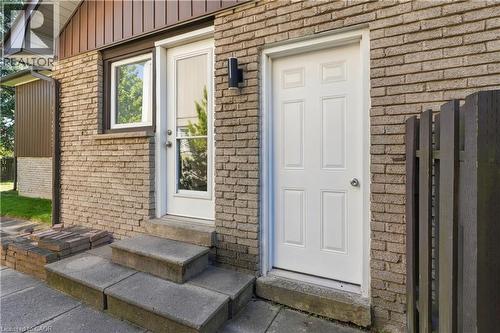 2390 Sinclair Circle, Burlington, ON 