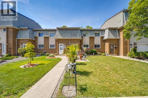 2629 VINE COURT Unit# 54  Windsor, ON N8T 2X4