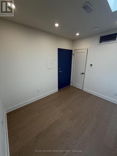 202 - 2034 DANFORTH AVENUE , Toronto, Ontario M4C 1J6 5