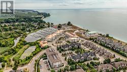 203 - 65 SHIPWAY AVENUE Clarington, ON L1B 0B7