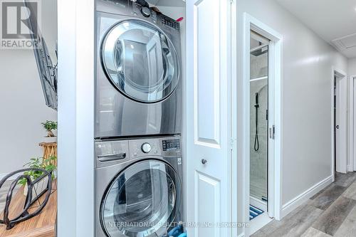1291 Consort Crescent, Burlington, ON 