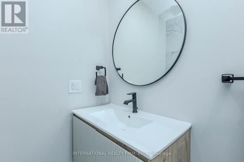 1291 Consort Crescent, Burlington, ON 